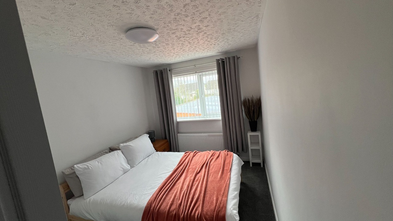 Photo of Bedroom in Waterfoot