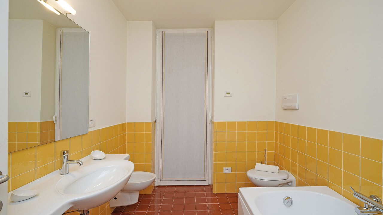 Photo of Bathroom in Portese