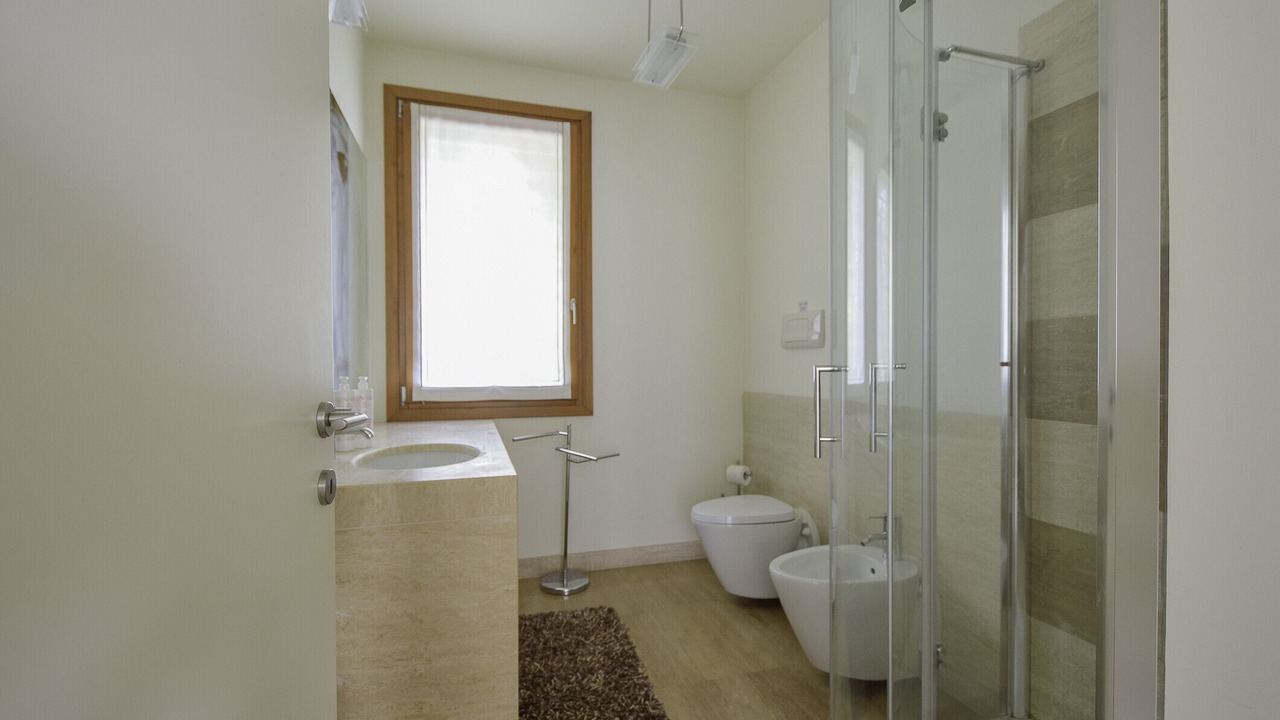 Photo of Bathroom in Portese