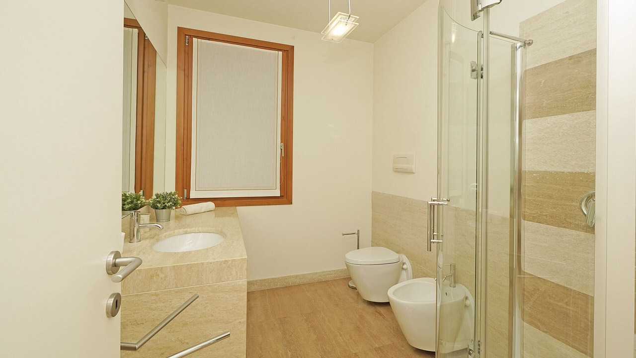 Photo of Bathroom in Portese