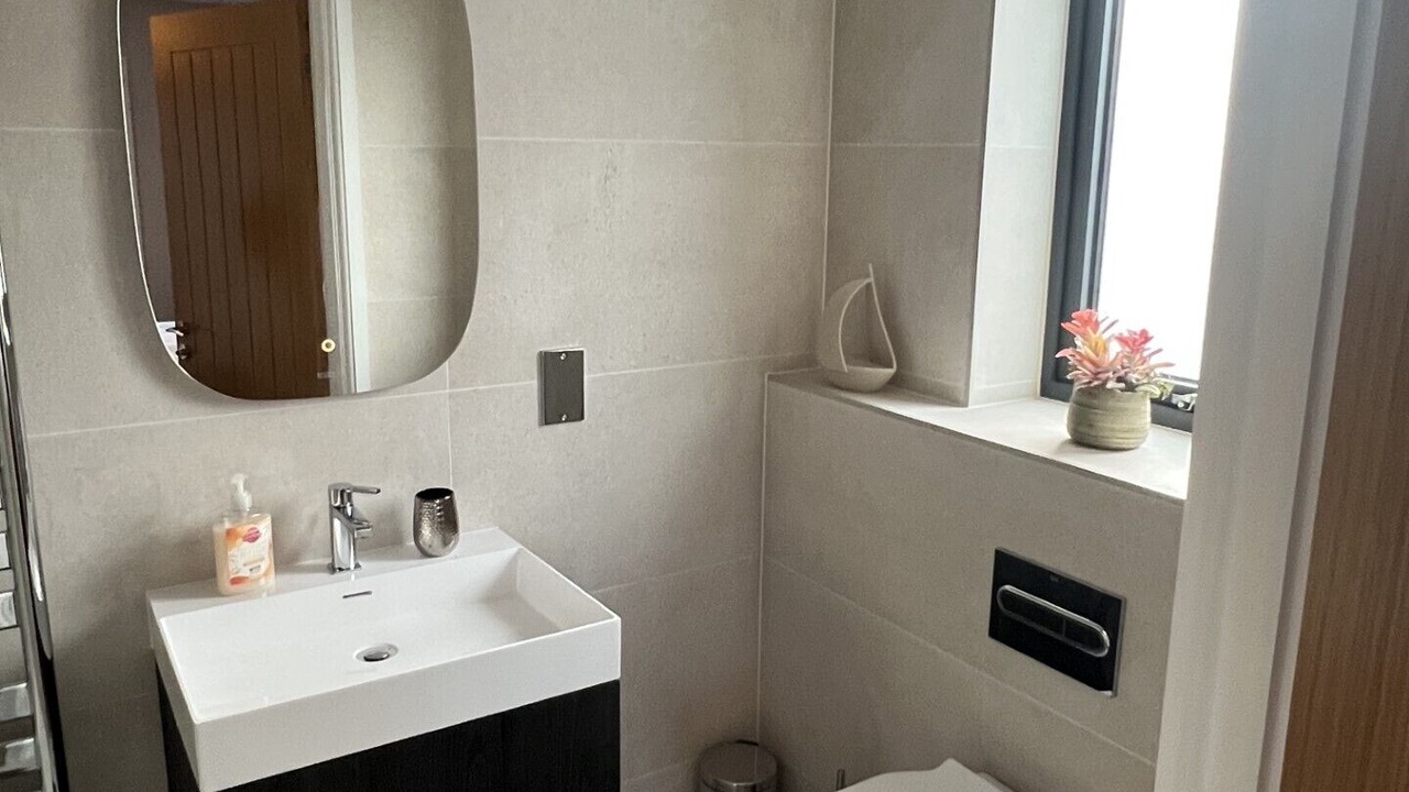 Photo of Bathroom in St Merryn
