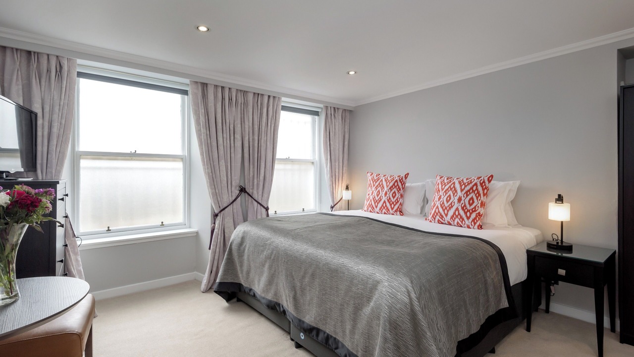 Photo of Bedroom in Newington