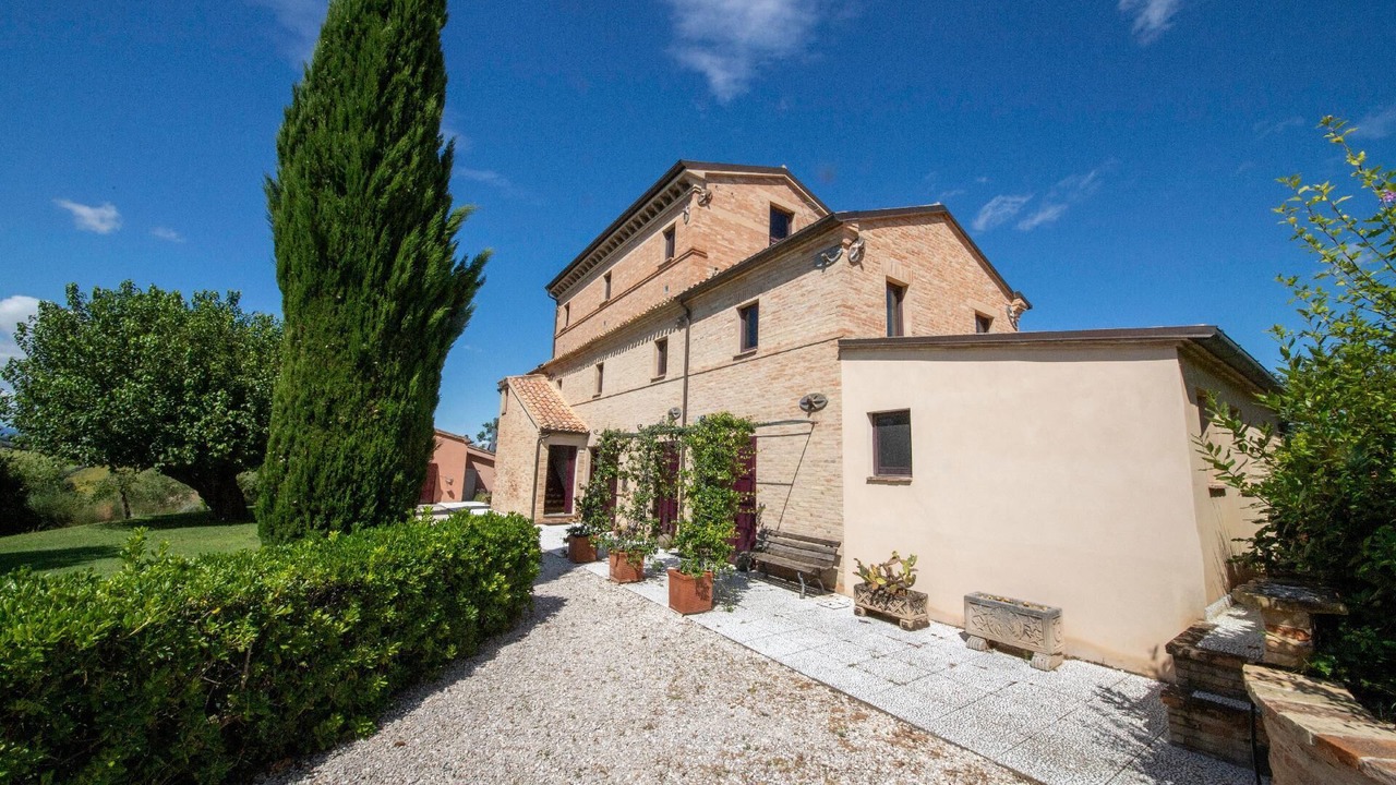 Photo of Outdoor in Ostra