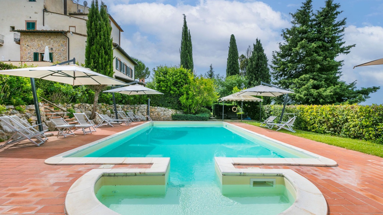 Photo of Outdoor in Iano