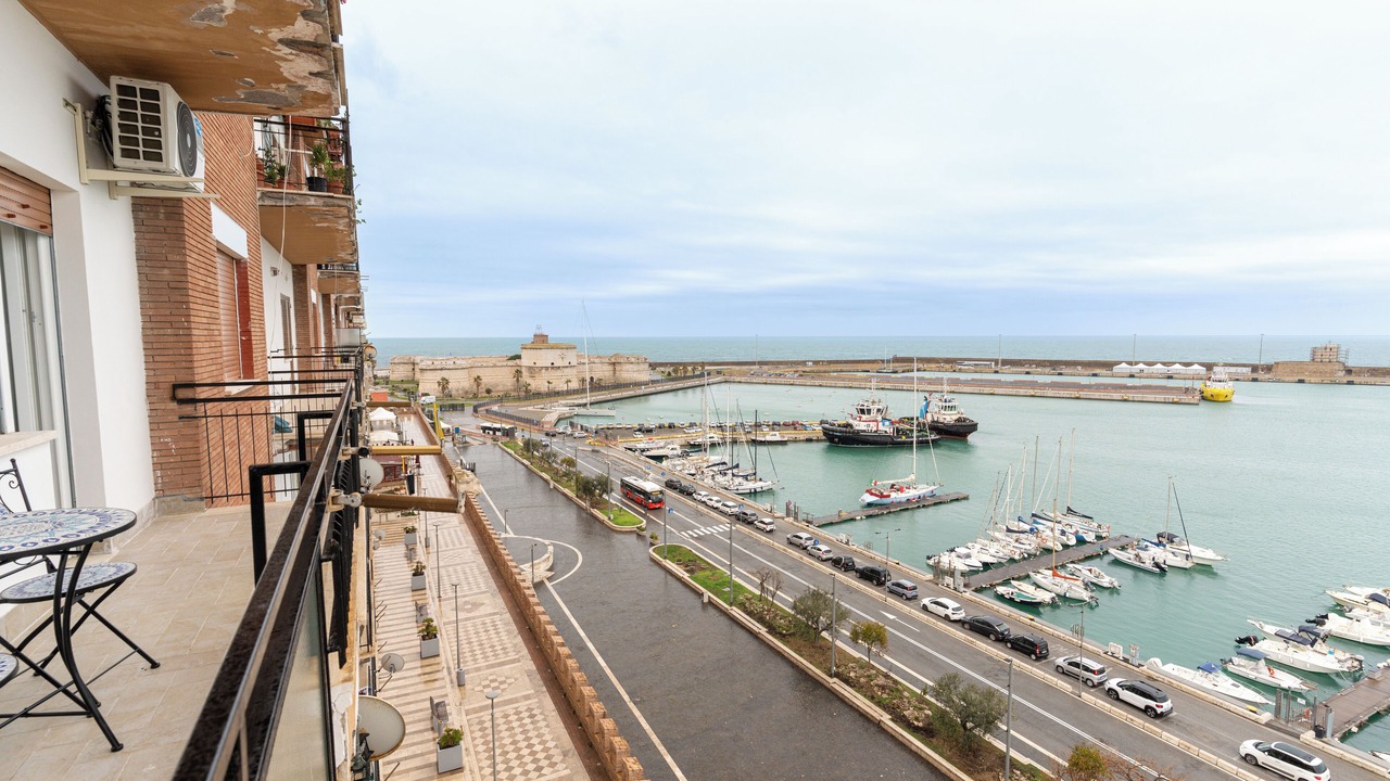 Photo of Others in Civitavecchia