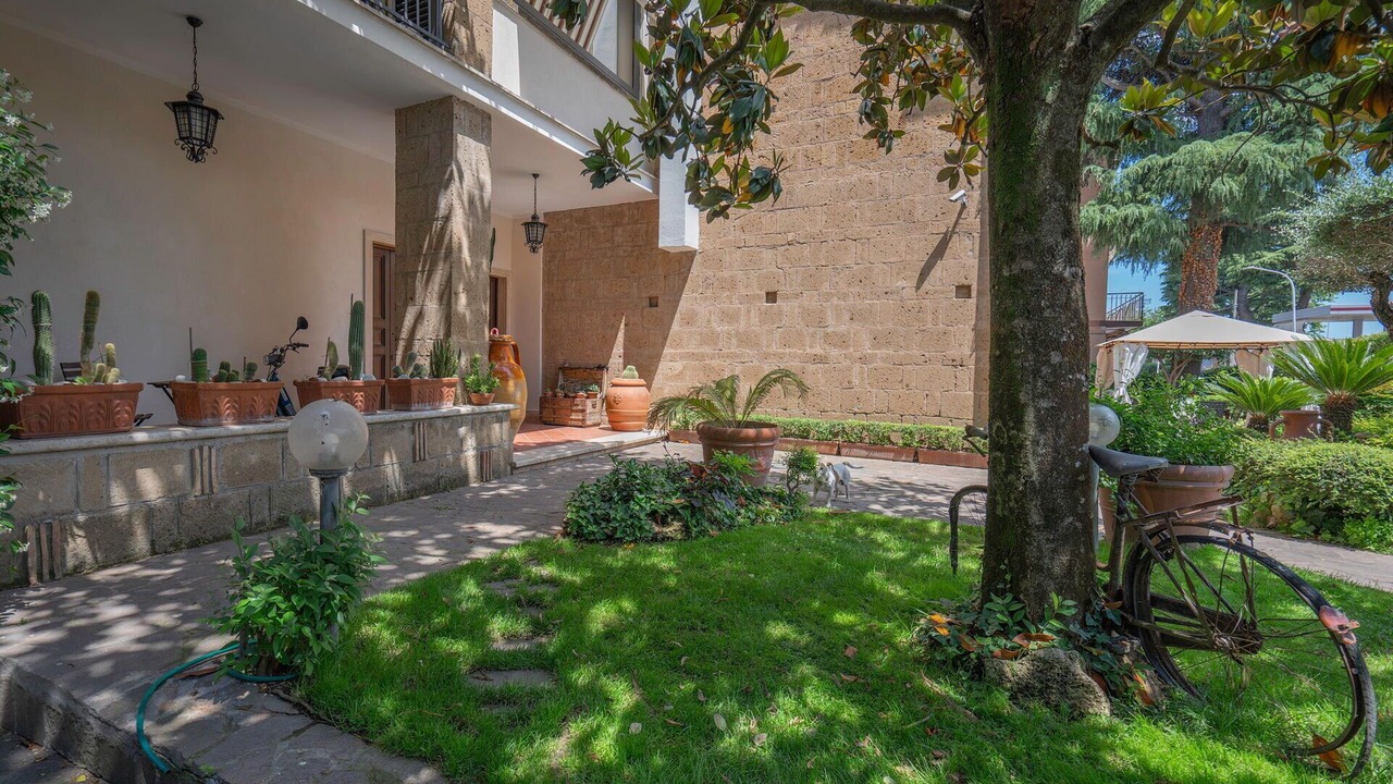 Photo of Outdoor in Nepi