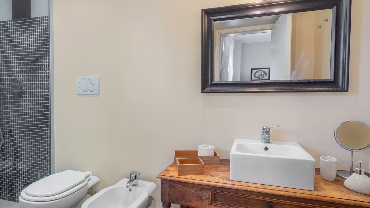 Photo of Bathroom in Nepi