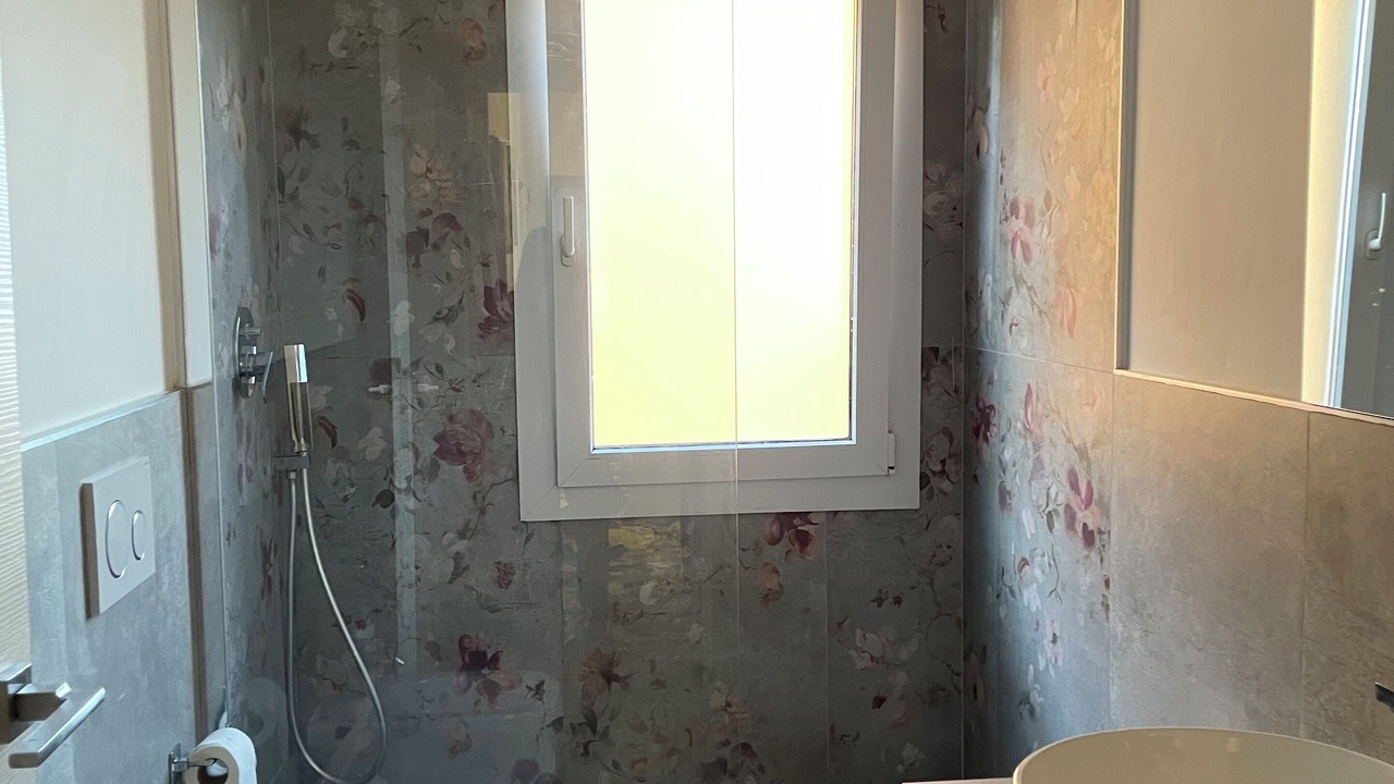 Photo of Bathroom in Bolognina