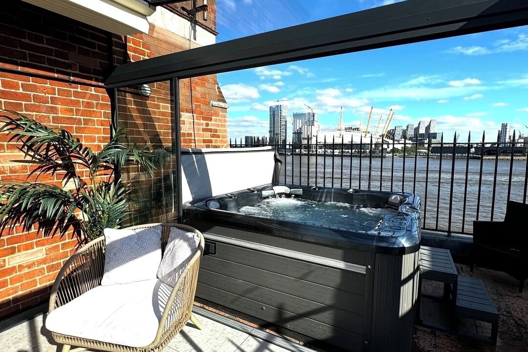 Photo of Patio Balcony in Canary Wharf