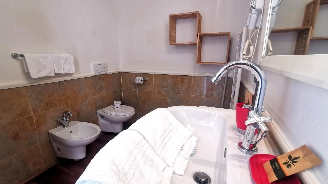Photo of Bathroom in Meina