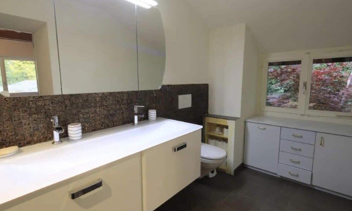 Photo of Bathroom in Vitznau