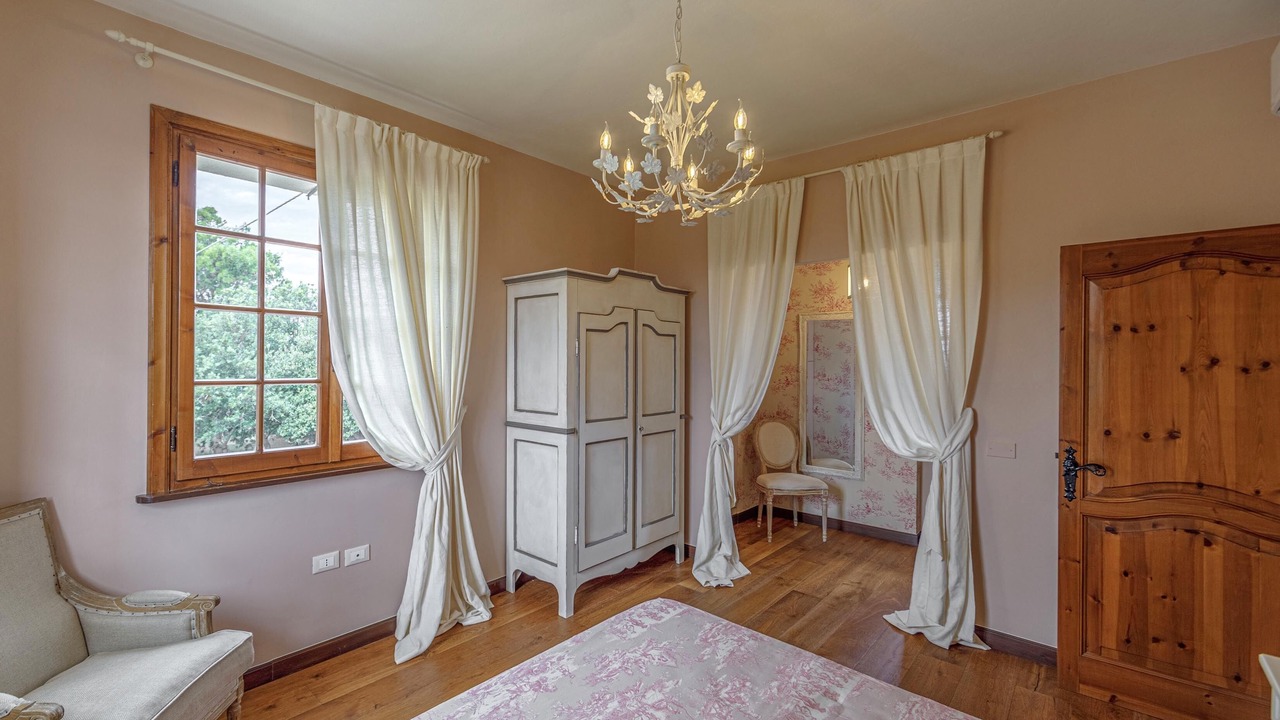 Photo of Bedroom in San Costanzo