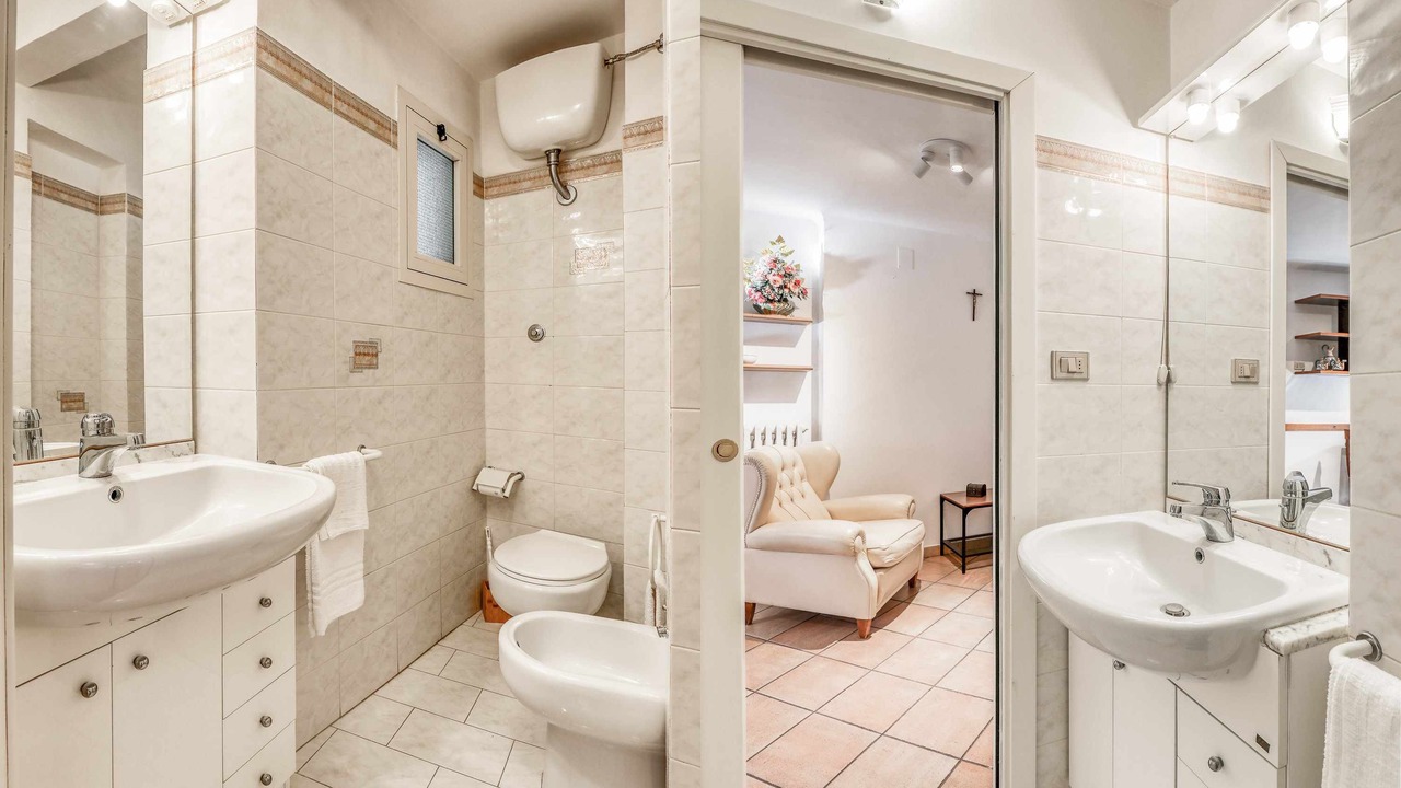Photo of Bathroom in Osimo