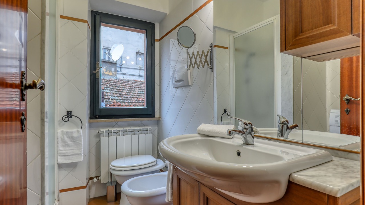 Photo of Bathroom in Recanati Old Town