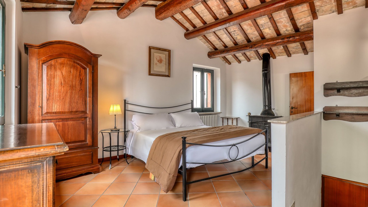 Photo of Bedroom in Recanati Old Town