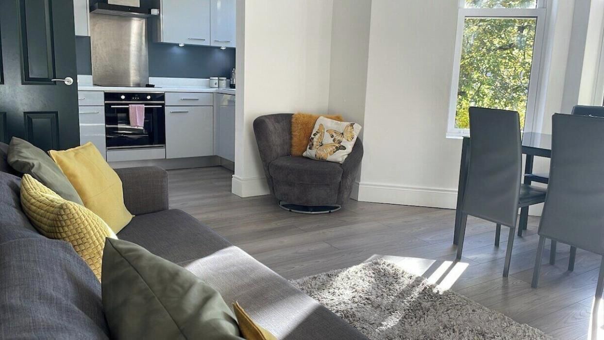 Photo of Livingroom in Queens Quarter