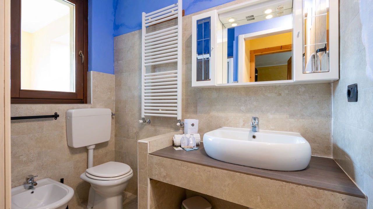 Photo of Bathroom in Cortemilia