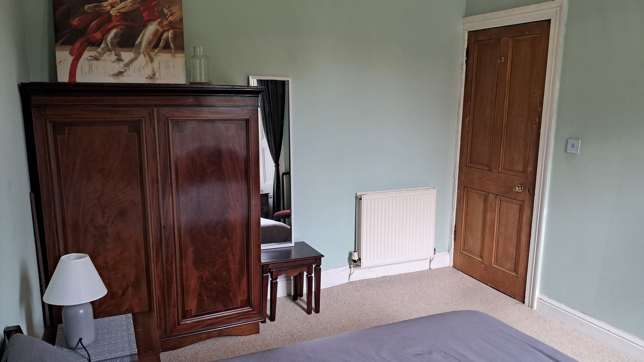 Photo of Bedroom in Merchiston