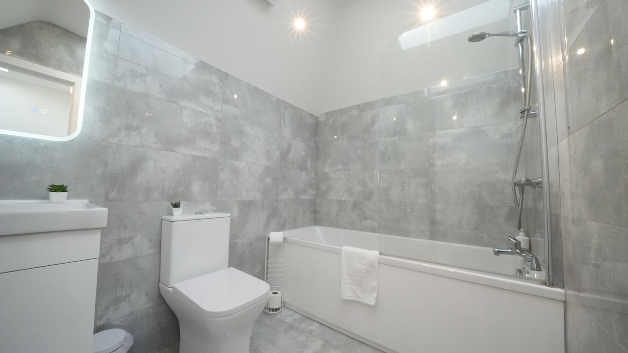 Photo of Bathroom in Stanwell