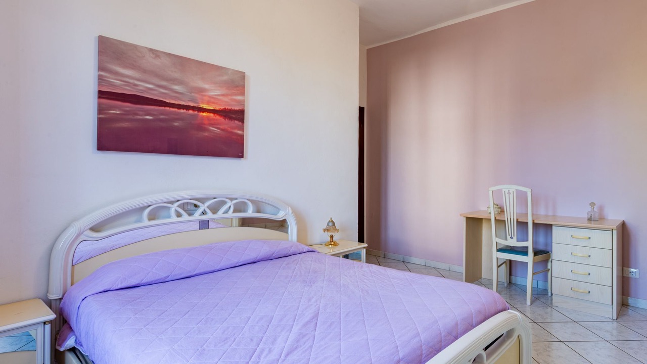 Photo of Bedroom in Porto Ceresio