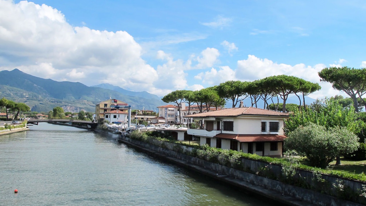 Photo of Others in Cinquale