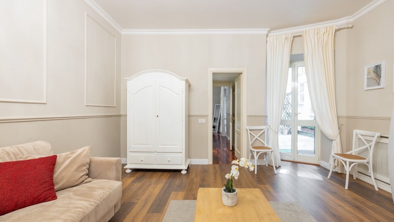 Photo of Livingroom in Esquilino