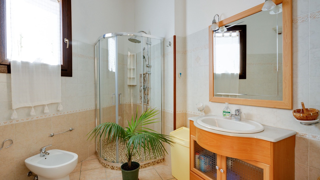 Photo of Bathroom in Fluminimaggiore