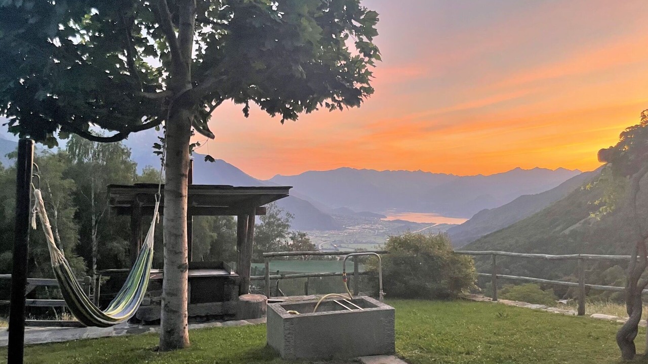 Photo of Outdoor in Mello