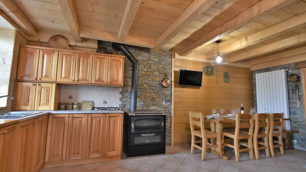 Photo of Outdoor in Mello