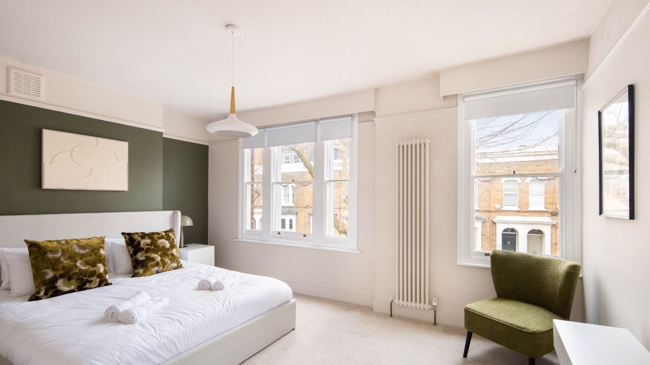 Photo of Bedroom in Kennington