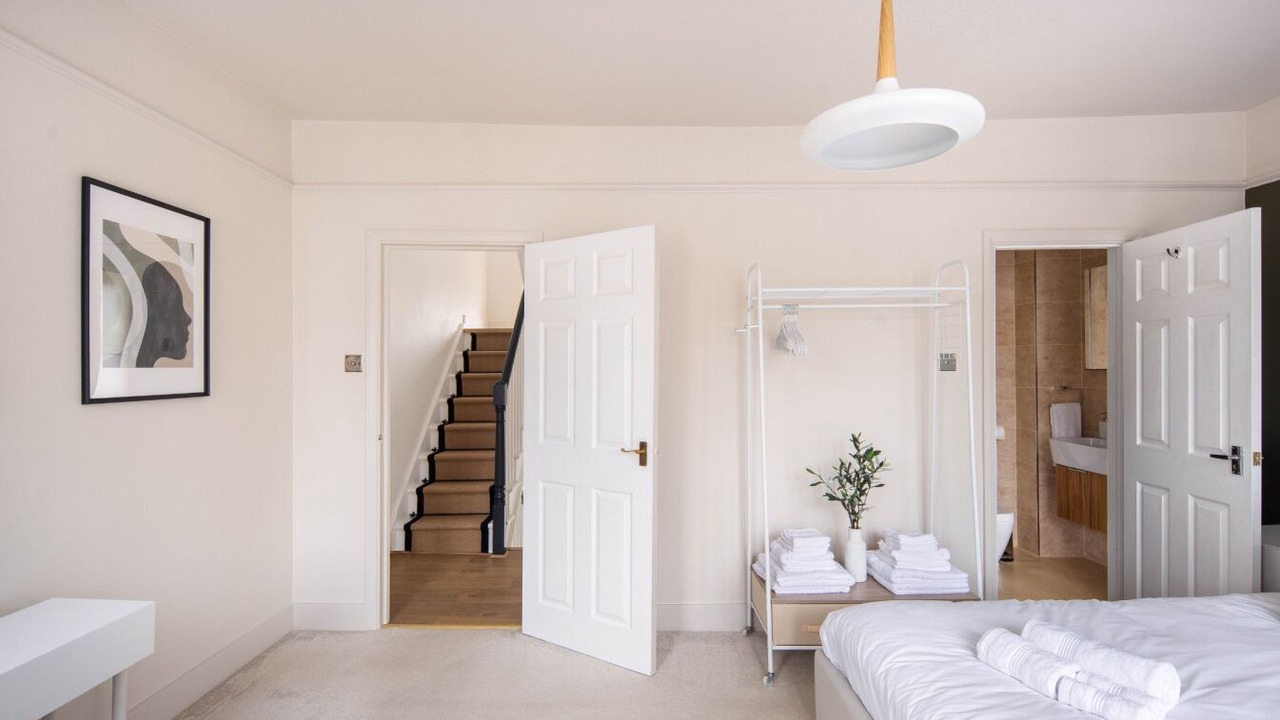 Photo of Bedroom in Kennington