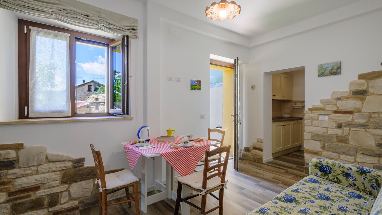 Photo of Bedroom in Montefalcone Appennino