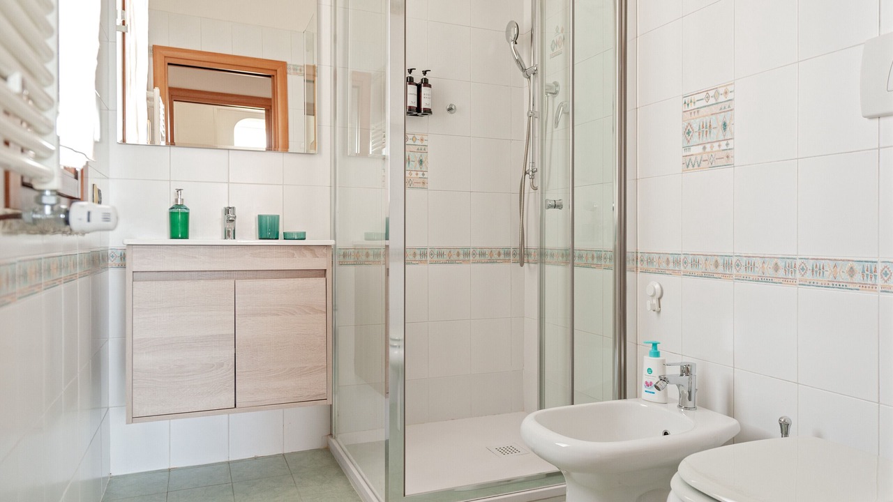 Photo of Bathroom in Livorno