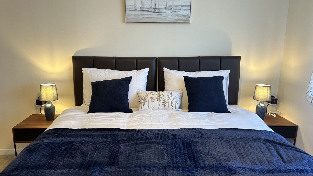 Photo of Bedroom in Littlemore
