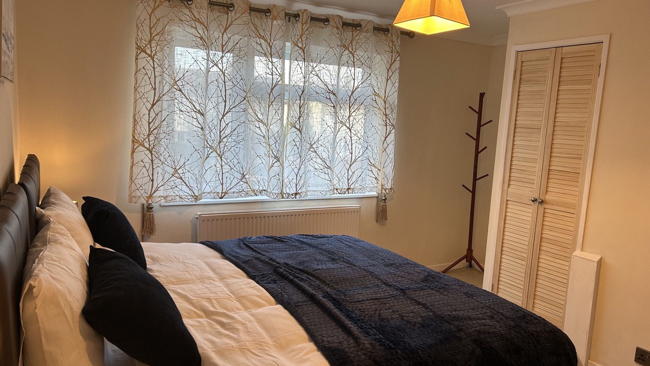 Photo of Bedroom in Littlemore