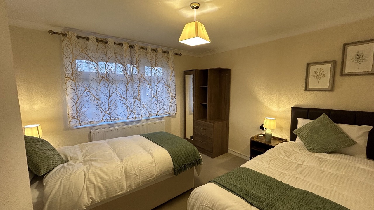 Photo of Bedroom in Littlemore