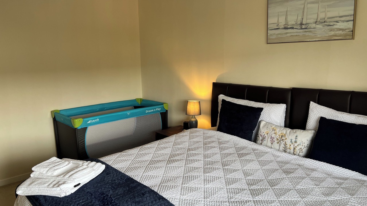 Photo of Bedroom in Littlemore
