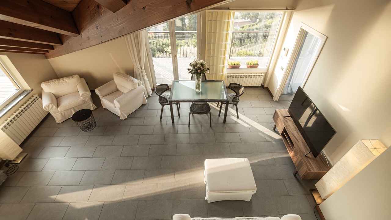 Photo of Livingroom in Reno