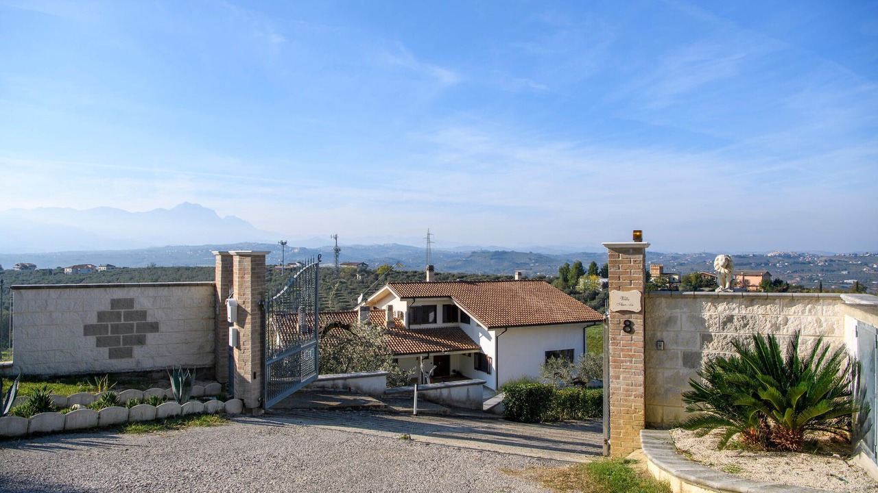 Photo of Others in Moscufo