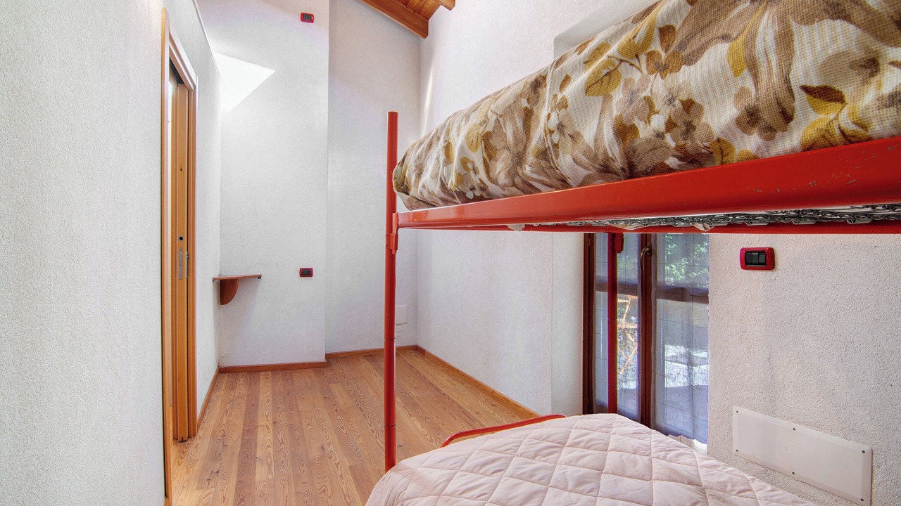 Photo of Bedroom in Cosio Valtellino