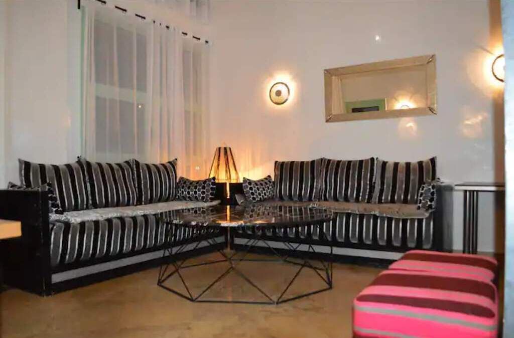 Photo of Livingroom in Majorelle
