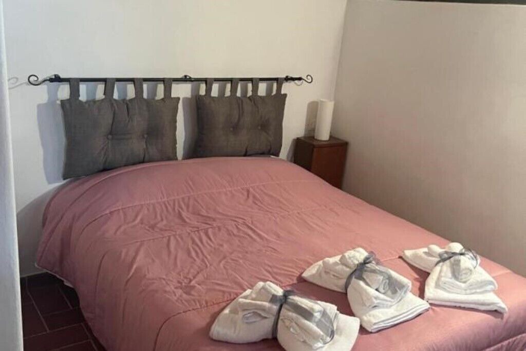 Photo of Bedroom in Castelnuovo dei Sabbioni