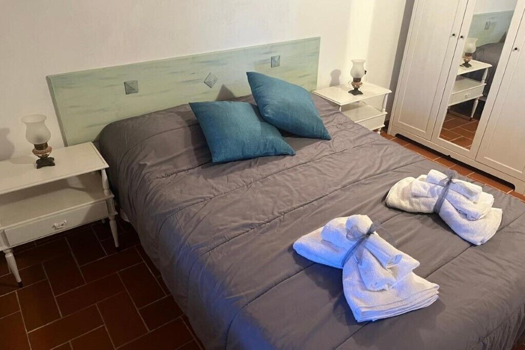 Photo of Bedroom in Castelnuovo dei Sabbioni