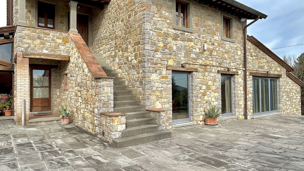 Photo of Outdoor in Poppi