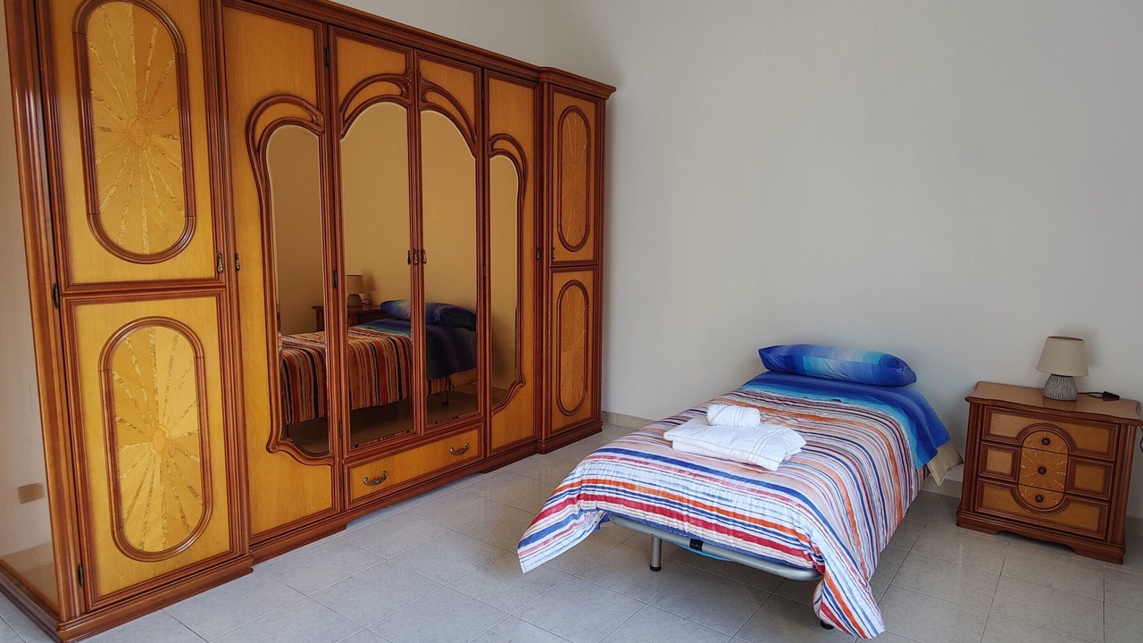 Photo of Bedroom in Tempera