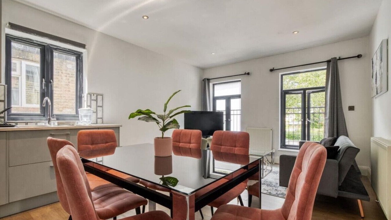 Photo of Livingroom in Southfields