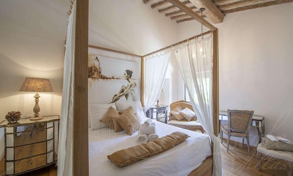 Photo of Bedroom in Panzano in Chianti