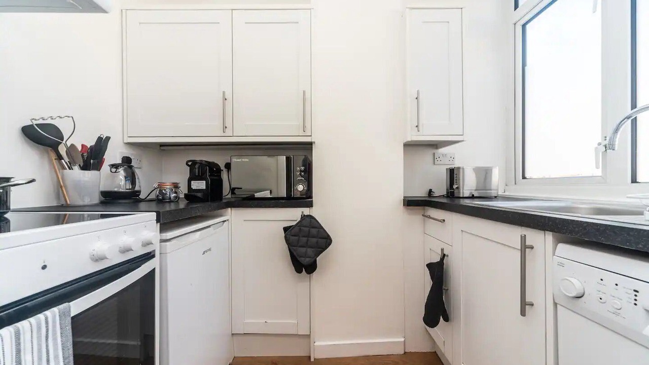 Photo of Kitchen in Sands End