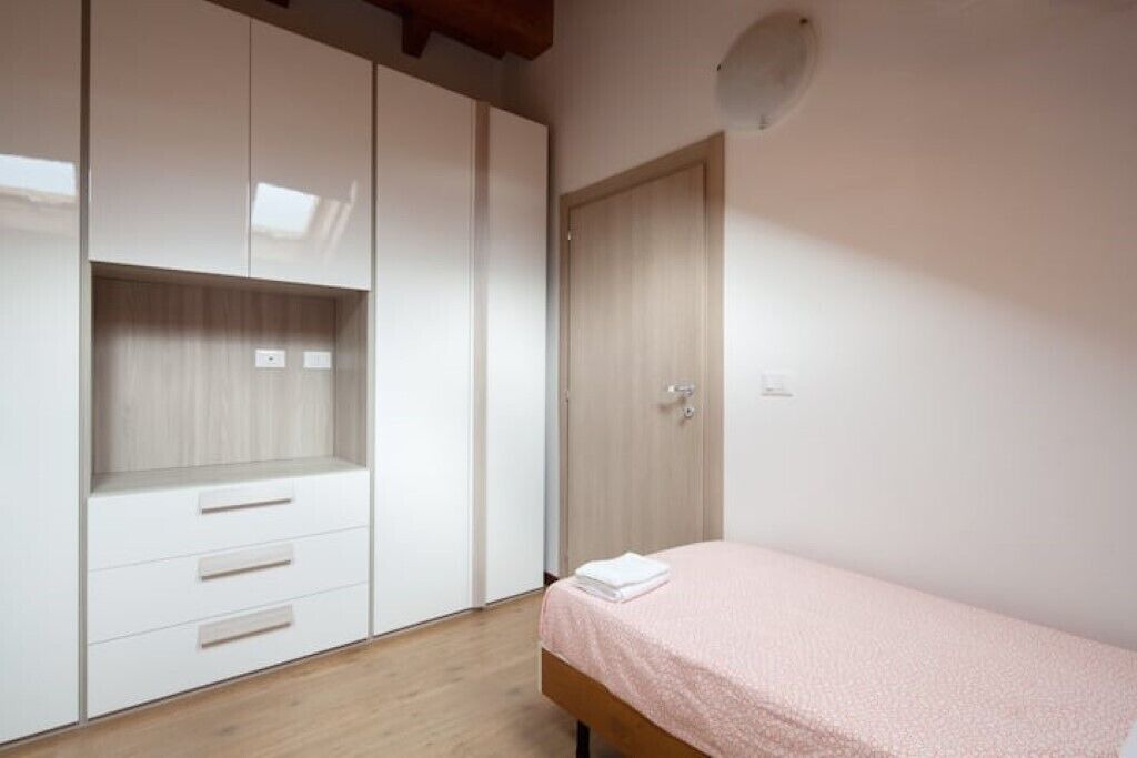 Photo of Bedroom in Tavarone