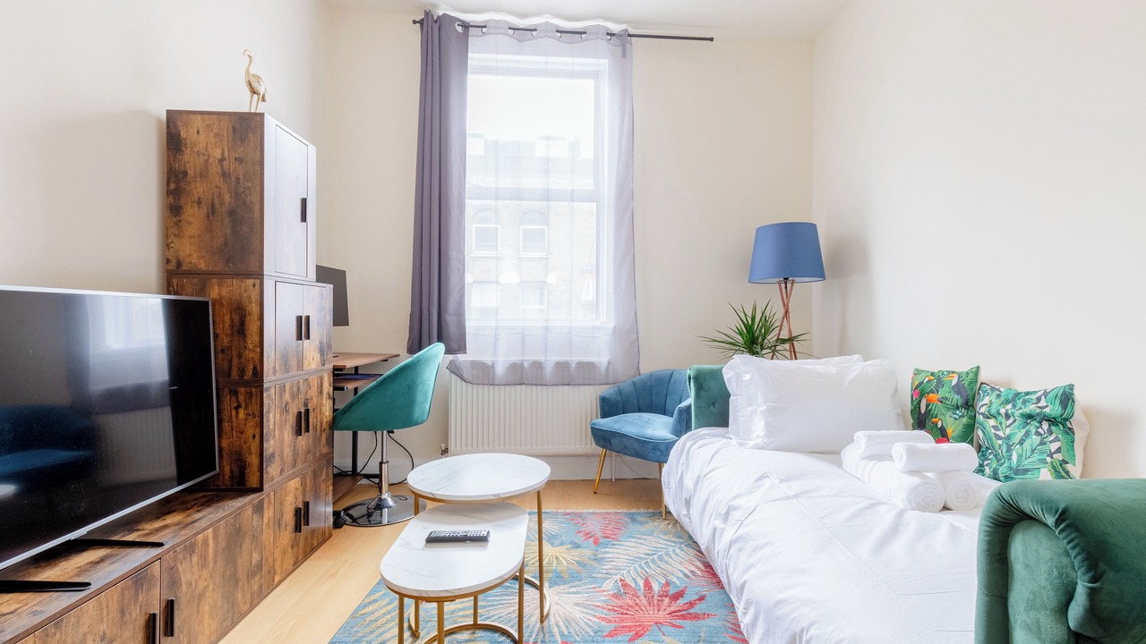 Photo of Bedroom in Stroud Green